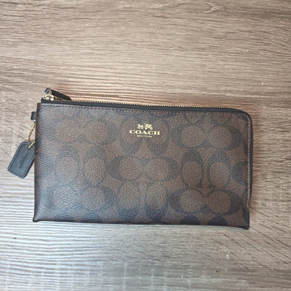 Coach Double Zip Phone Wallet Signature Canvas Brown Black Gold Hardware Logo